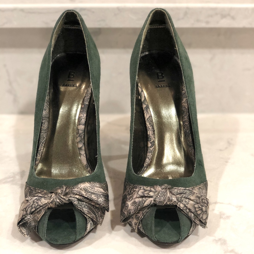 Green suede and satin paisley open toed heels